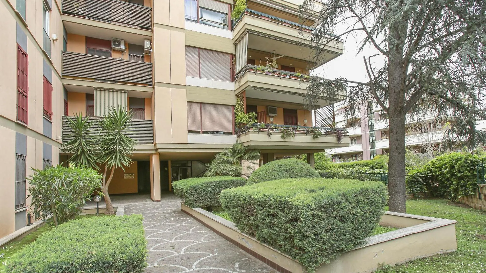 La Terrazza Nel Verde Vicino Metro Cornelia Rome Apartment